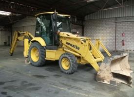 Komatsu WB93R 5 Backhoe loader