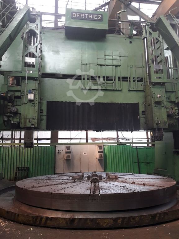 Berthiez Vertical Turning Lathe - Image 2 | WorldMach.com