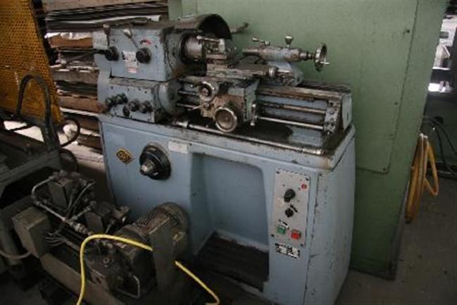 KART MSZ BUDAPEST EMU 200 Center Lathe - Image 1 | WorldMach.com