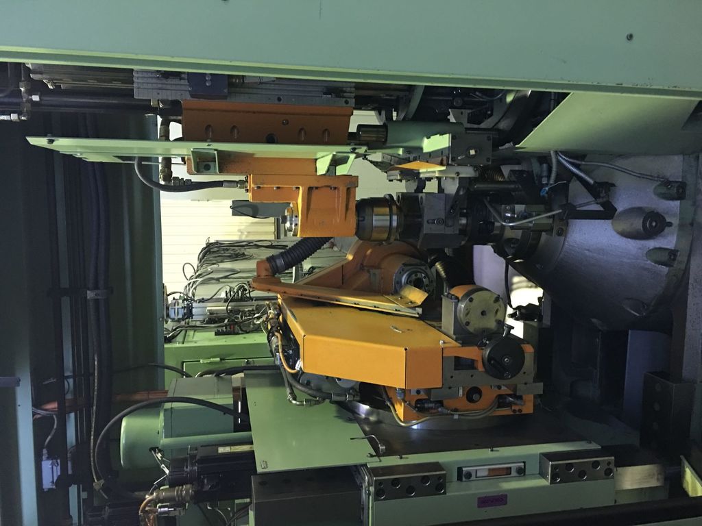 LIEBHERR LC 282 gear Hobbing Machine New and used