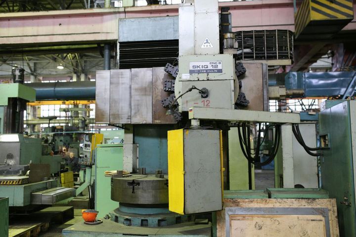 TOS HULIN SKIQ 12 CNC B Vertical Turning Lathe - Image 2 | WorldMach.com
