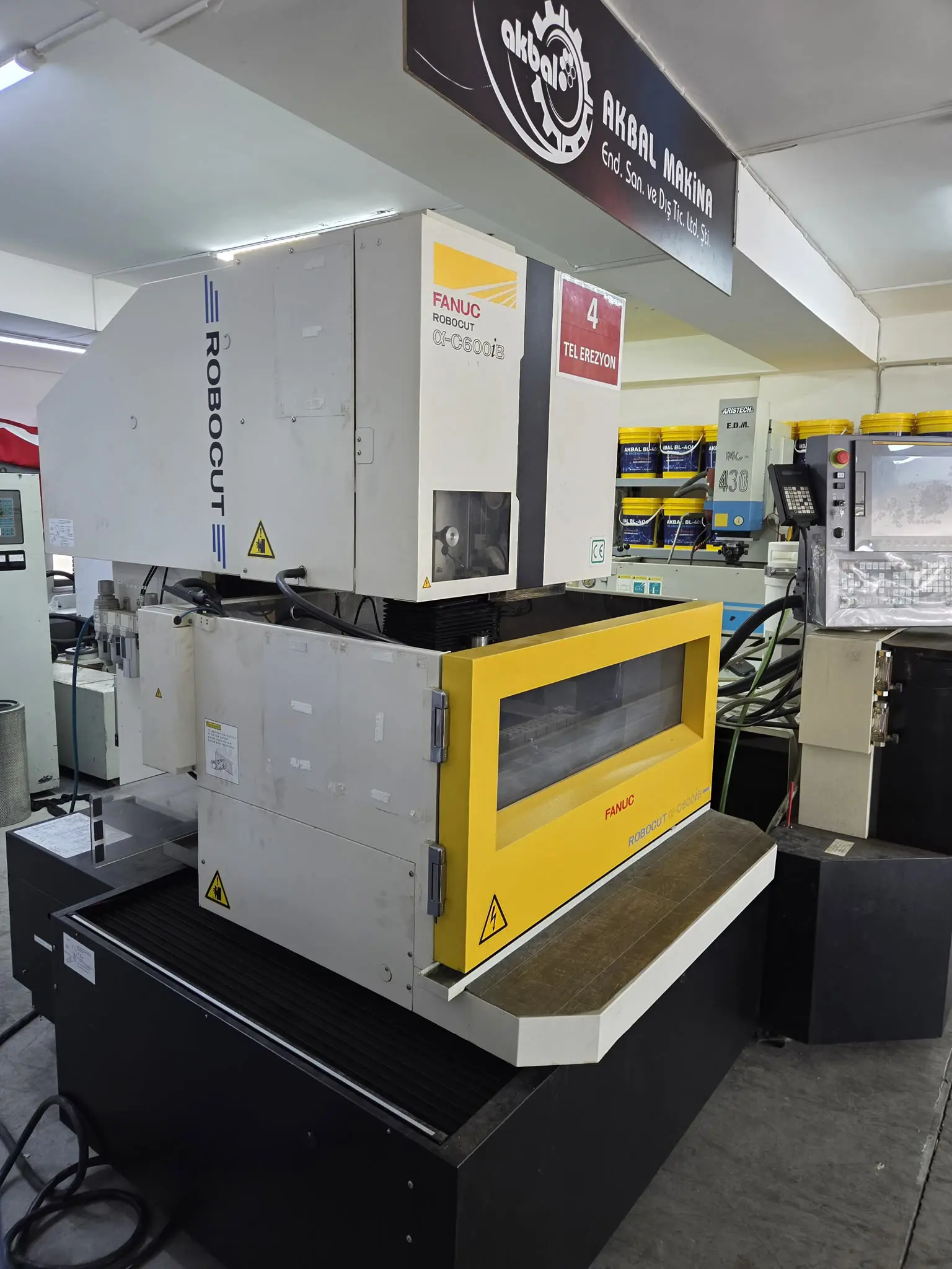 Fanuc Robocut Alfa C600 IB Wire EDM - Image 3 | WorldMach.com