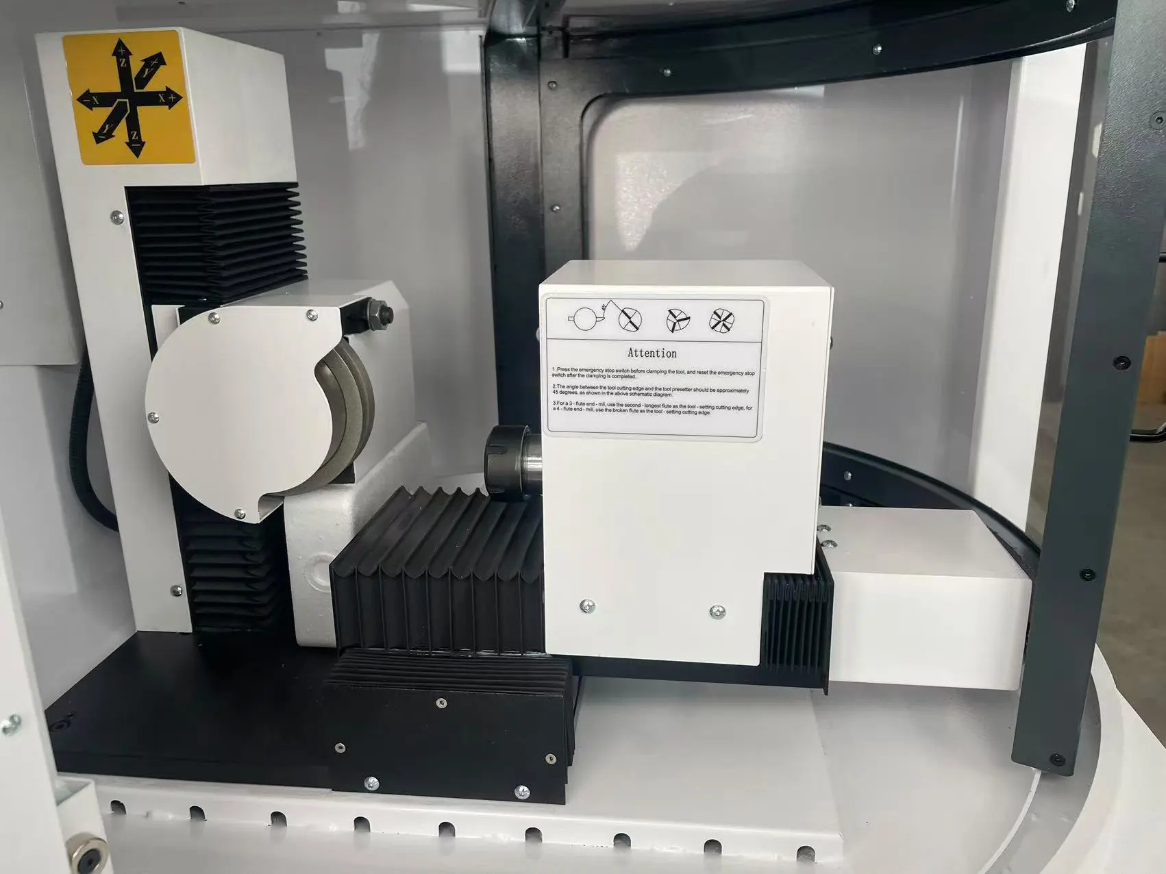 LEAGO SHARPENER MR-AE30 - Image 1 | WorldMach.com
