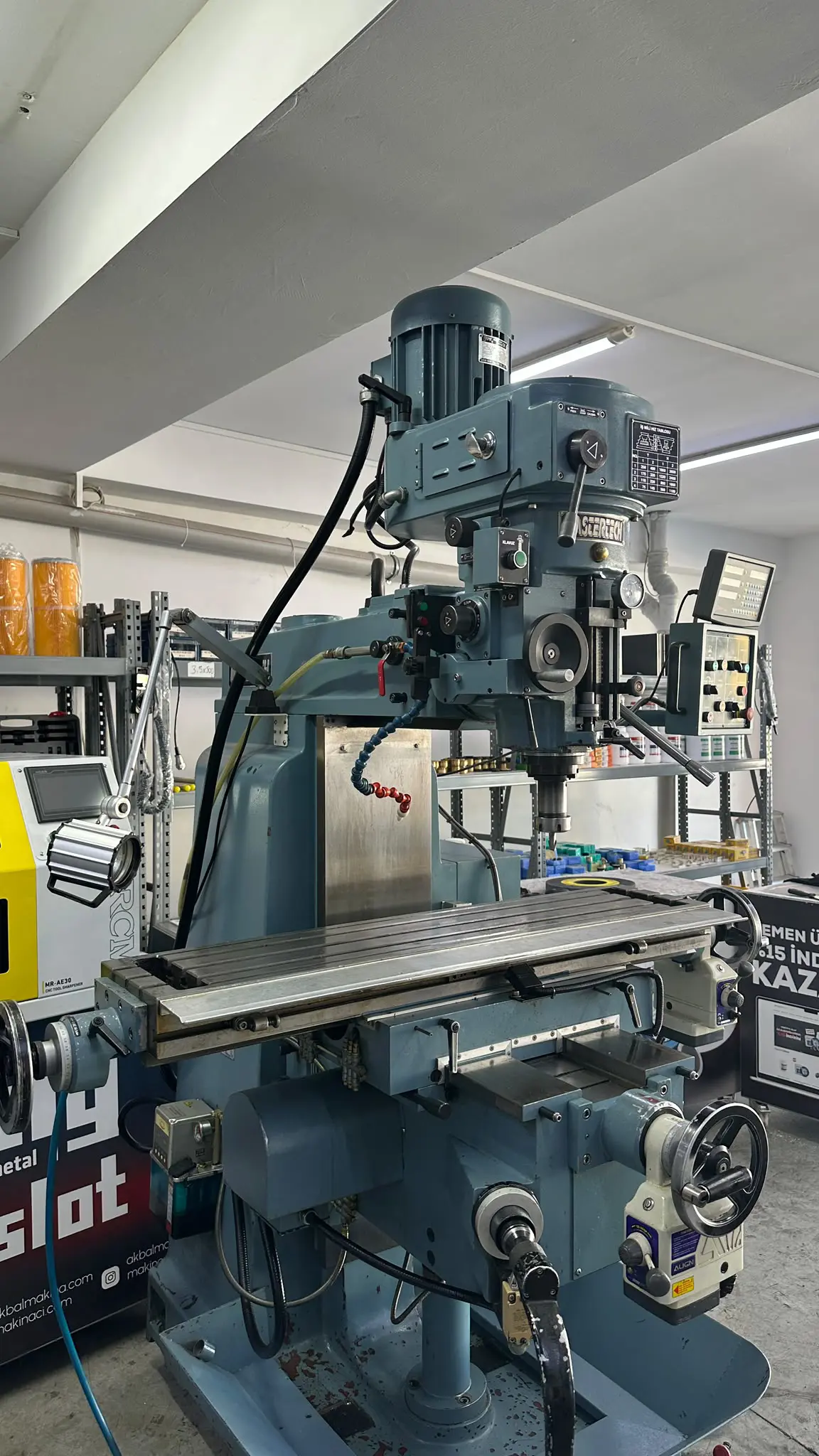 Mastertech MT-5V - Servo Powered - Image 2 | WorldMach.com